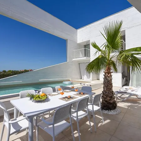 Dante By Interhome Villa *