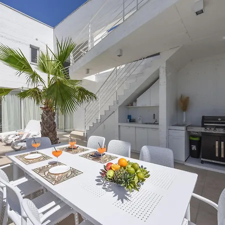 Villa Dante By Interhome Sukošan